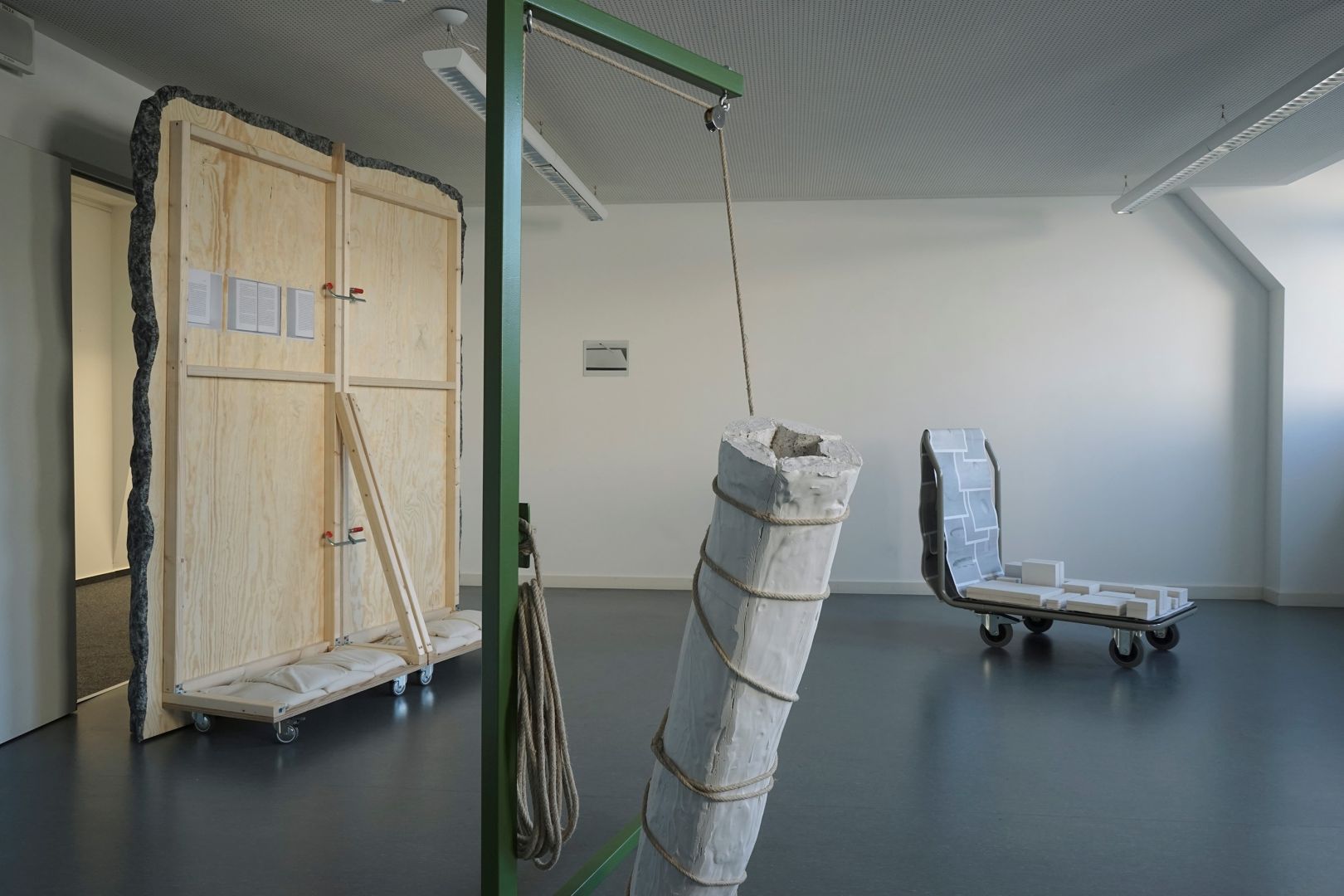 Retour de Paris : Pola Sperber