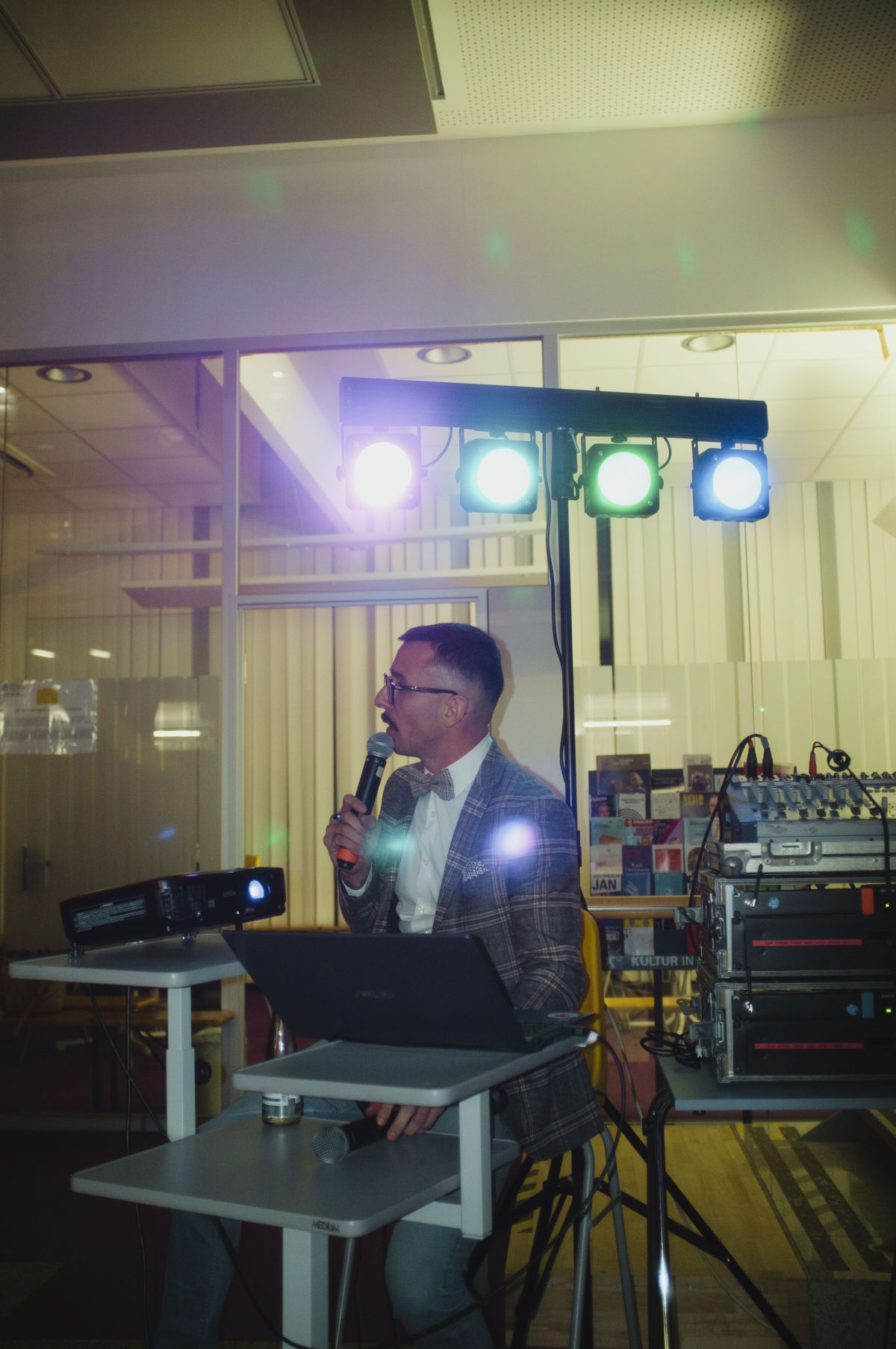 On dit que la vie, cest une folie 