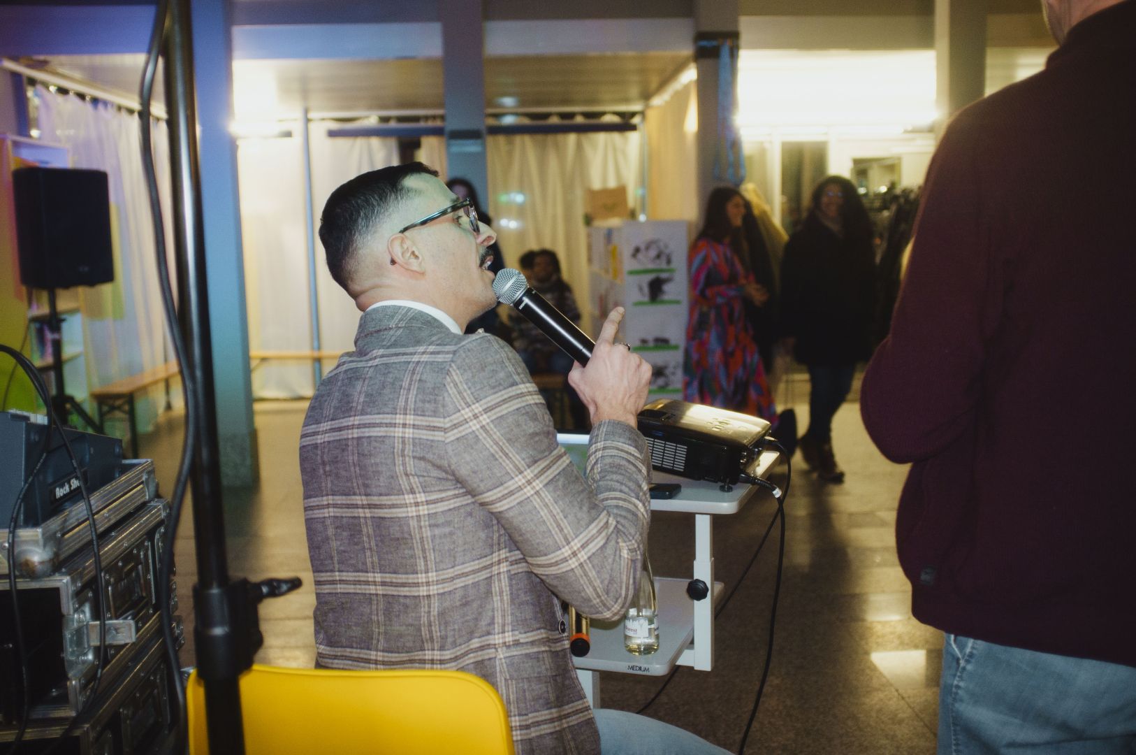 On dit que la vie, cest une folie 