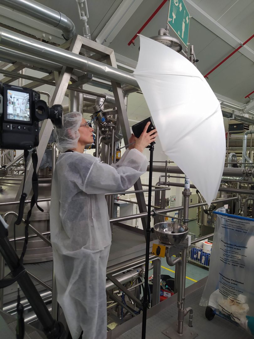 Mona Breede : Au travail